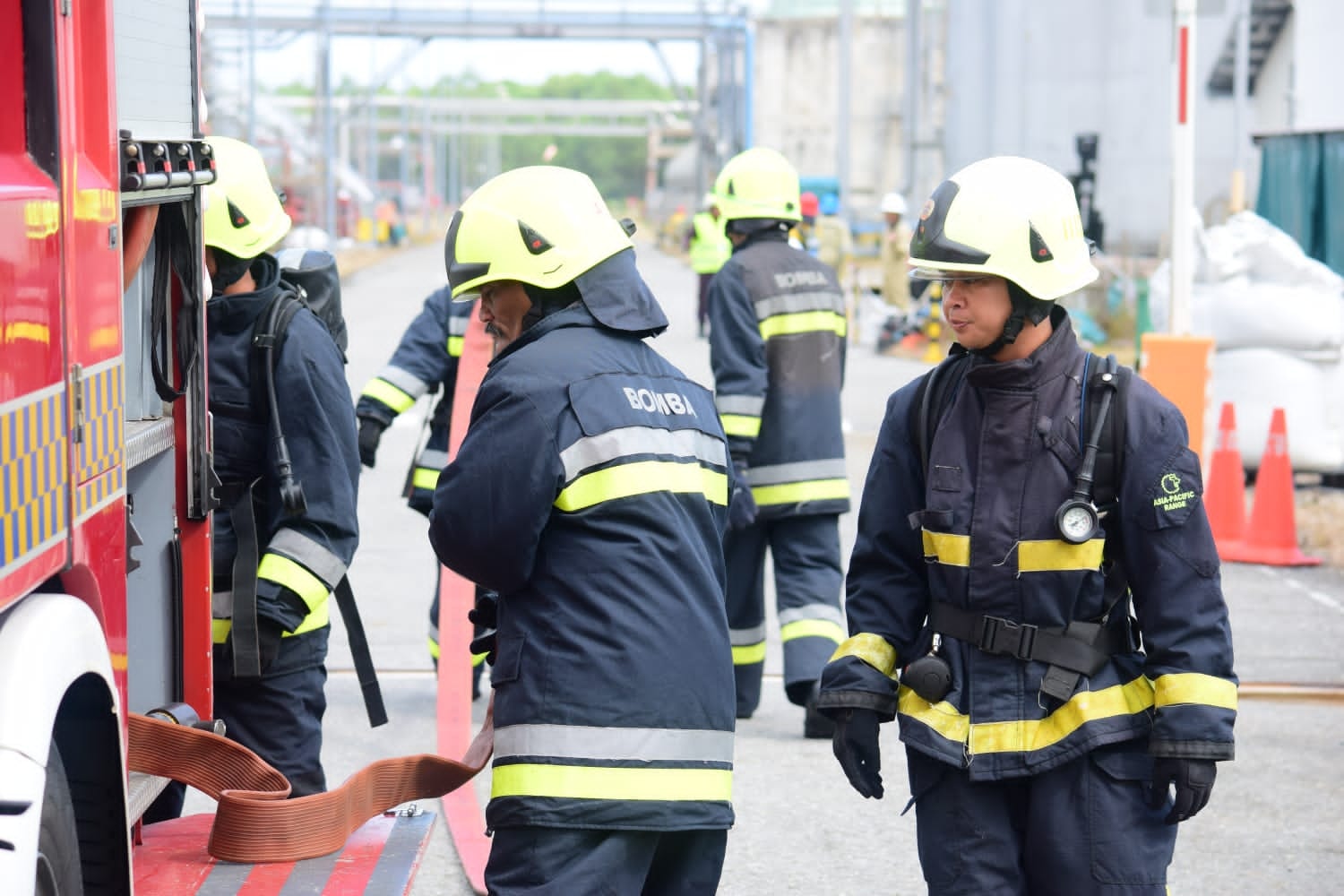 EXERCISE TURBULENCE LIANG LUMUT INDUSTRIAL AREA 1.jpg