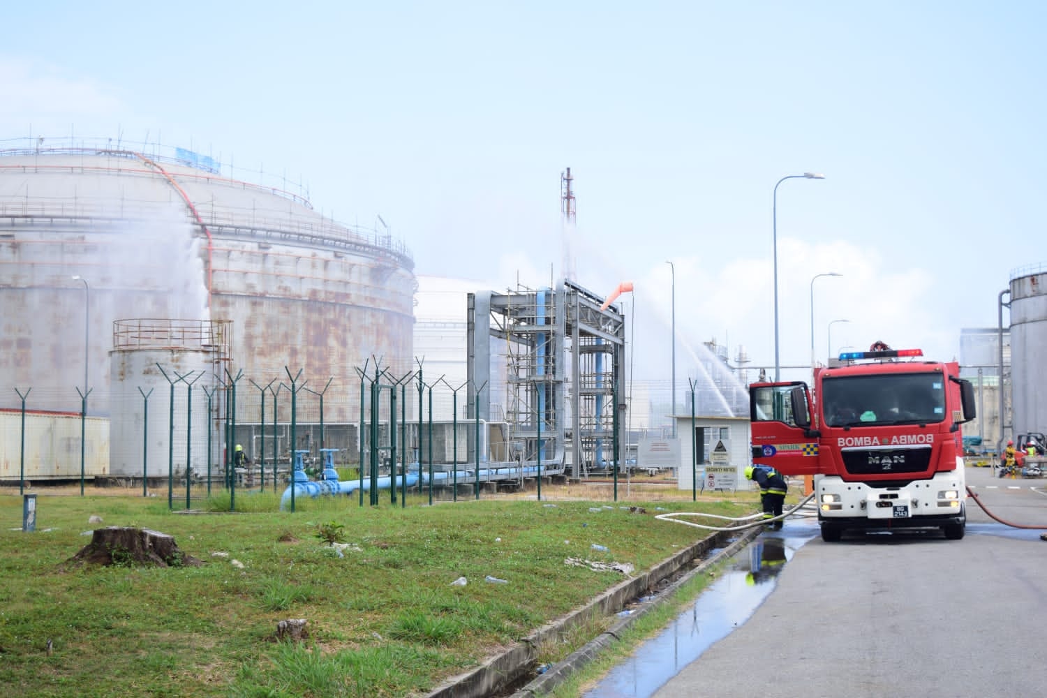 EXERCISE TURBULENCE LIANG LUMUT INDUSTRIAL AREA.jpg